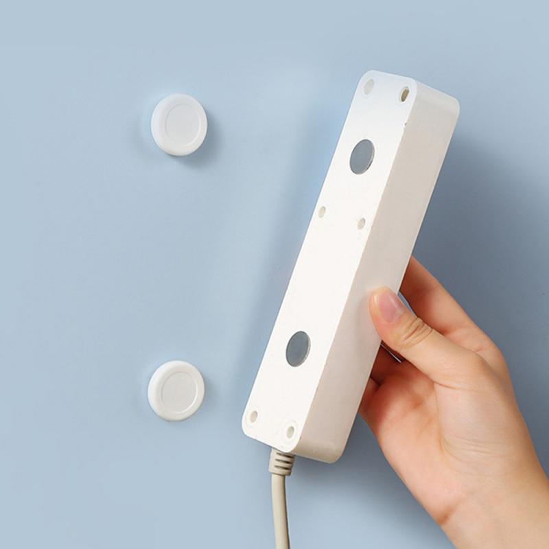 Magnetic Absorption Hook
