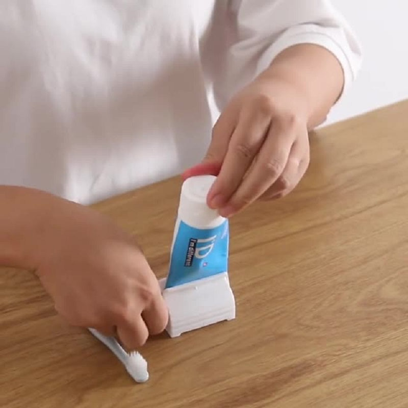 Rolling ToothPaste Squeezer